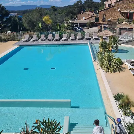 캠프장 Au Petit Paradis Saint-Raphaël